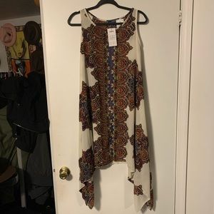 ⭐️Paisley Print Handkerchief Tunic Silky S NWT